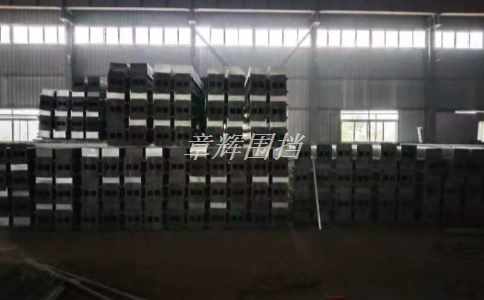岛国精品视频在线观看 如何选择合适的材料制作金属围挡？（金属围挡制作材料选购指南）